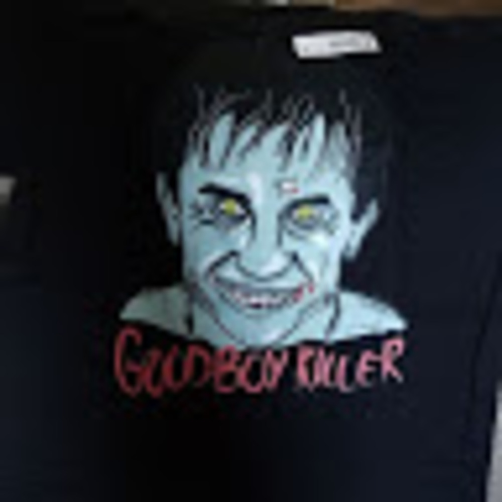 Meet your Posher, Liz